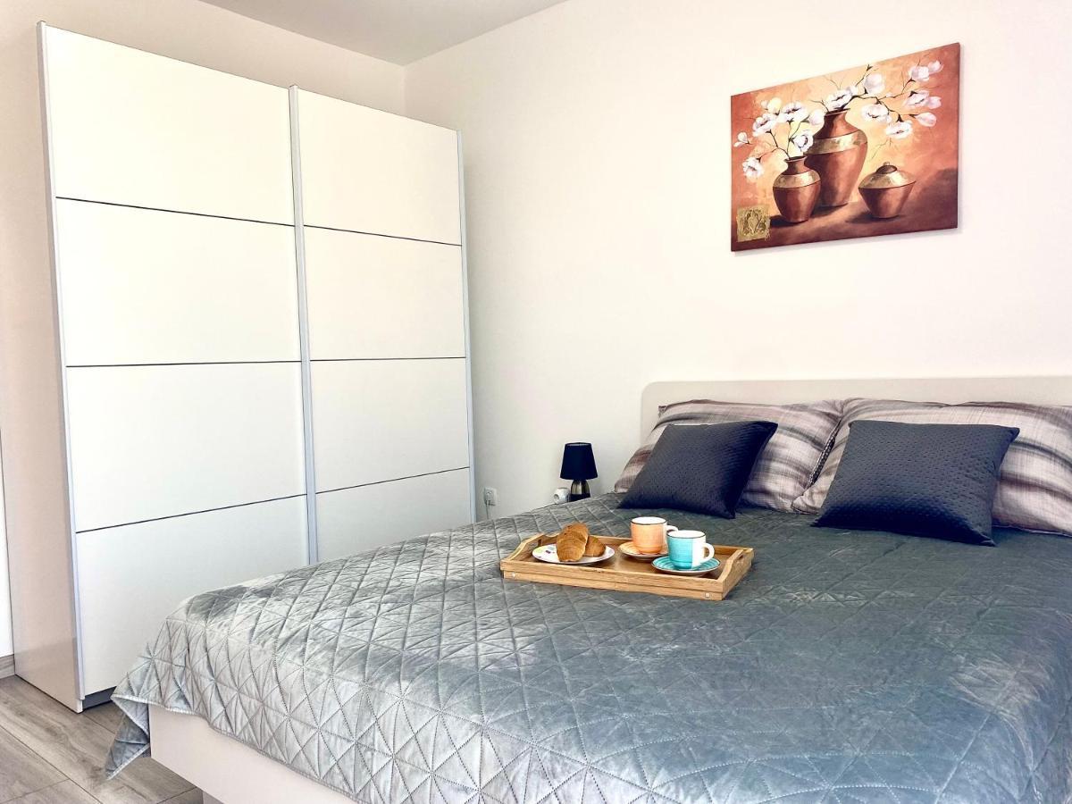Ema Apartment بولا المظهر الخارجي الصورة