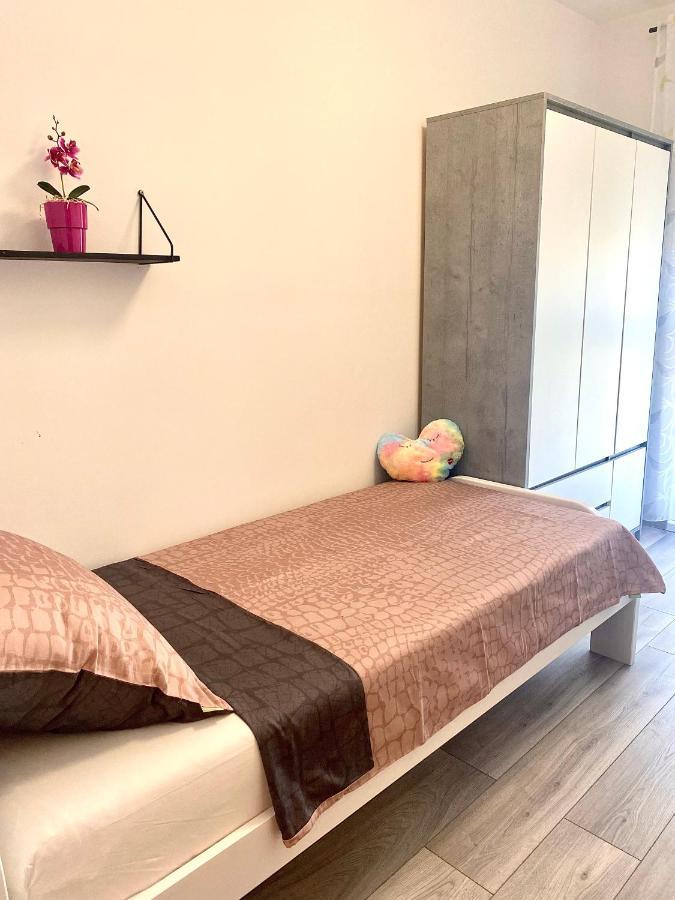 Ema Apartment بولا المظهر الخارجي الصورة